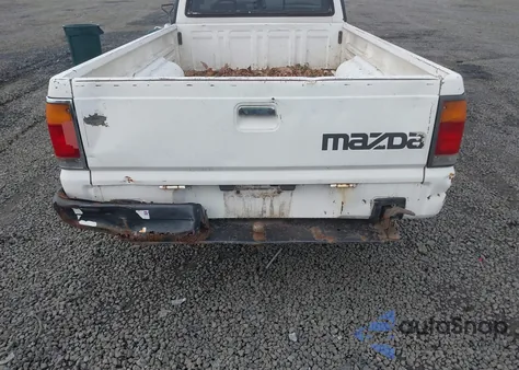 1988 Mazda B2200 Long Bed из США, поврежденный, VIN JM2UF2139J0302436